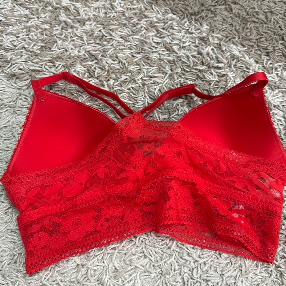 NWT Victoria Secret lace bralet Size S - Picture 4 of 7